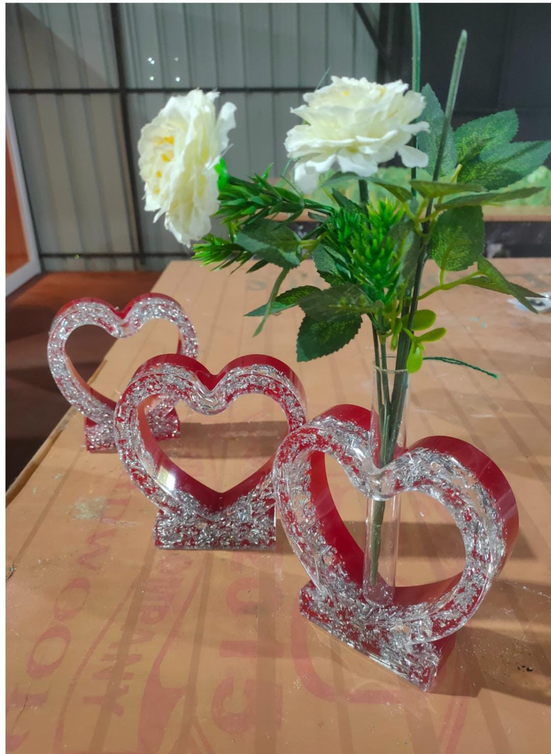 FLOWER VASE